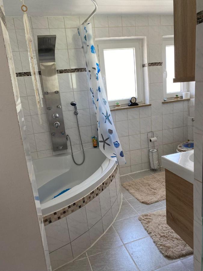 Ferienwohnung Zur Roni Treuchtlingen Luaran gambar